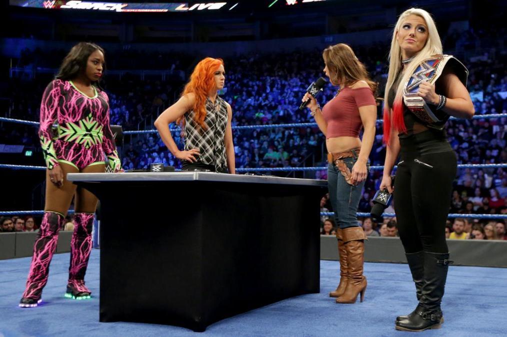 WWE SmackDown's Women's Division Continues to Outshine Raw's Star