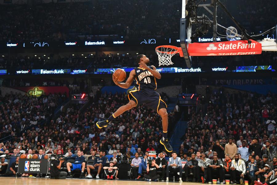 Nba Slam Dunk Contest 17 Winner Highlights Scores And Twitter Reaction Bleacher Report Latest News Videos And Highlights