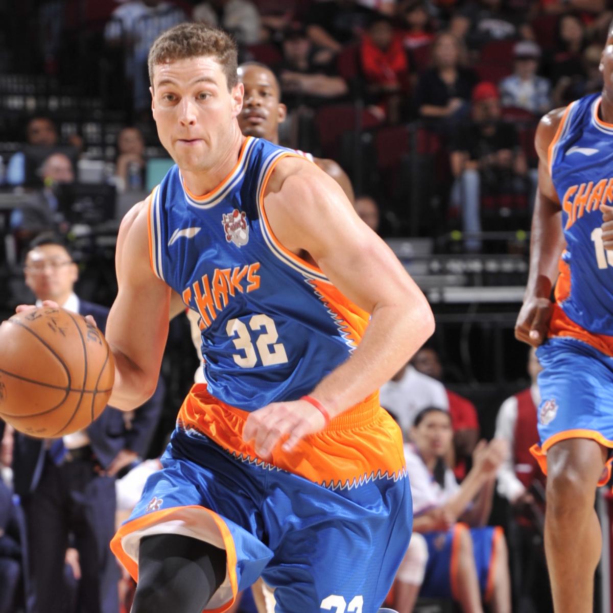 CBA - Jimmer Fredette marque 75 points !