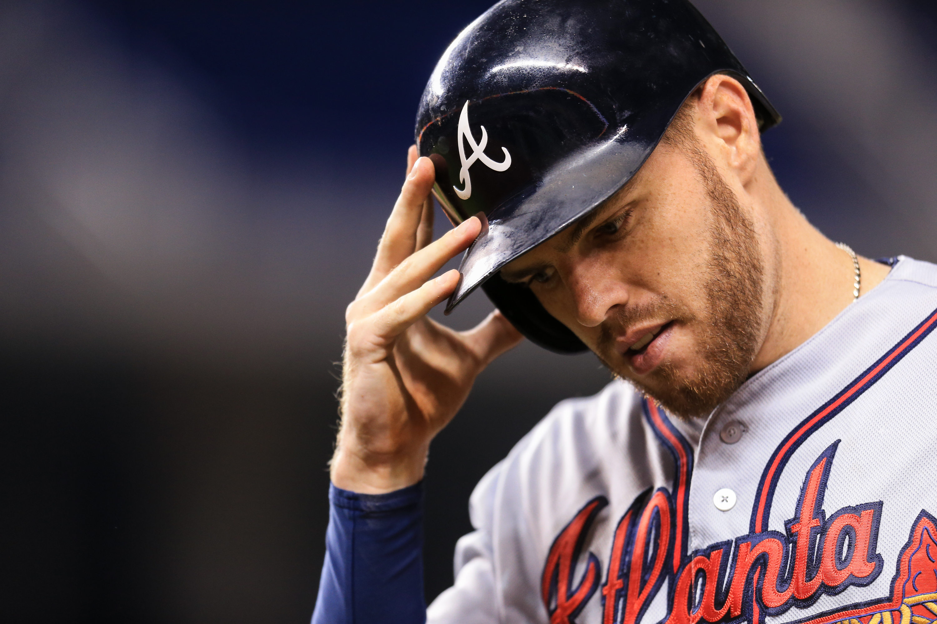 Braves' Freddie Freeman out 10 weeks with broken wrist - MLB Daily Dish