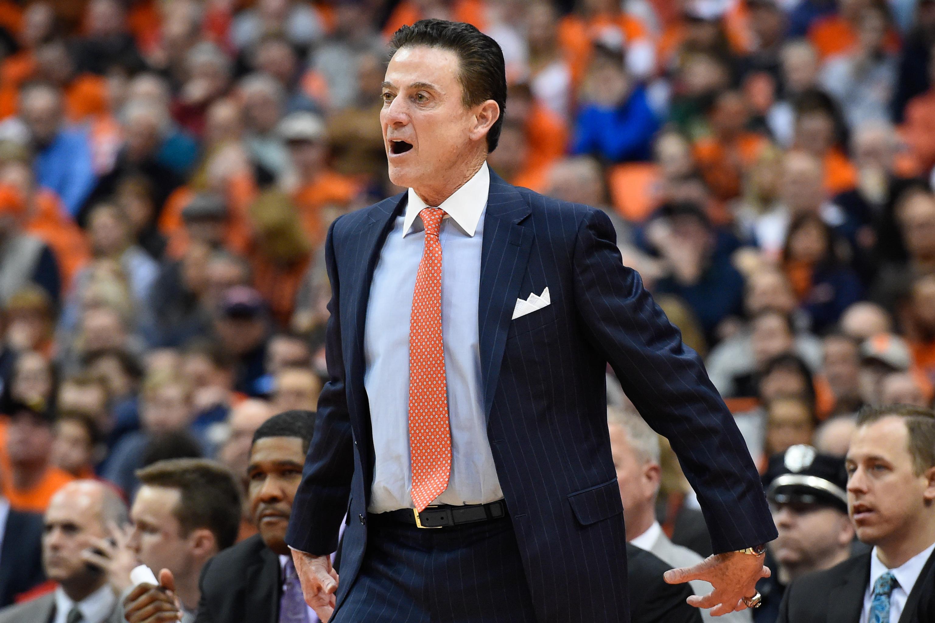 Rick Pitino Exchanges Words With Fan At Halftime Of Louisville Vs Unc Bleacher Report Latest News