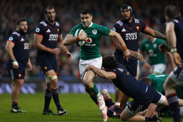 DUBLIN, IRELAND - FEBRUARY 25:  Conor Murray of Ireland is tackled by Kevin Gourdon of France during the RBS Six Nations match between Ireland and France at the Aviva Stadium on February 25, 2017 in Dublin, Ireland.  (Photo by Ian Walton/Getty Images)
