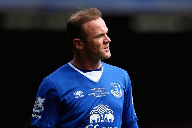 LIVERPOOL, ENGLAND - AUGUST 02:  Wayne Rooney  of Everton and Manchester United in action during the Duncan Ferguson Testimonial match between Everton and Villarreal at Goodison Park on August 2, 2015 in Liverpool, England.  (Photo by Clive Brunskill/Getty Images)