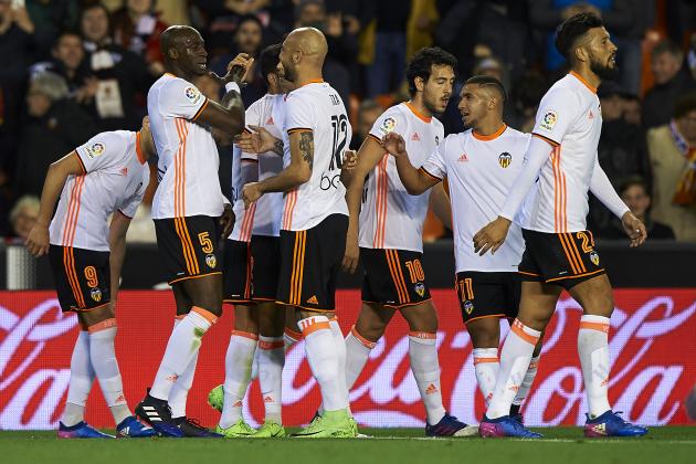 VALENCIA, SPAIN - FEBRUARY 28:  Eliaquim Mangala (L) of Valencia celebrates with his teammates after scoring the first goal during the La Liga match between Valencia CF and CD Leganes at Mestalla Stadium on February 28, 2017 in Valencia, Spain.  (Photo by fotopress/Getty Images)