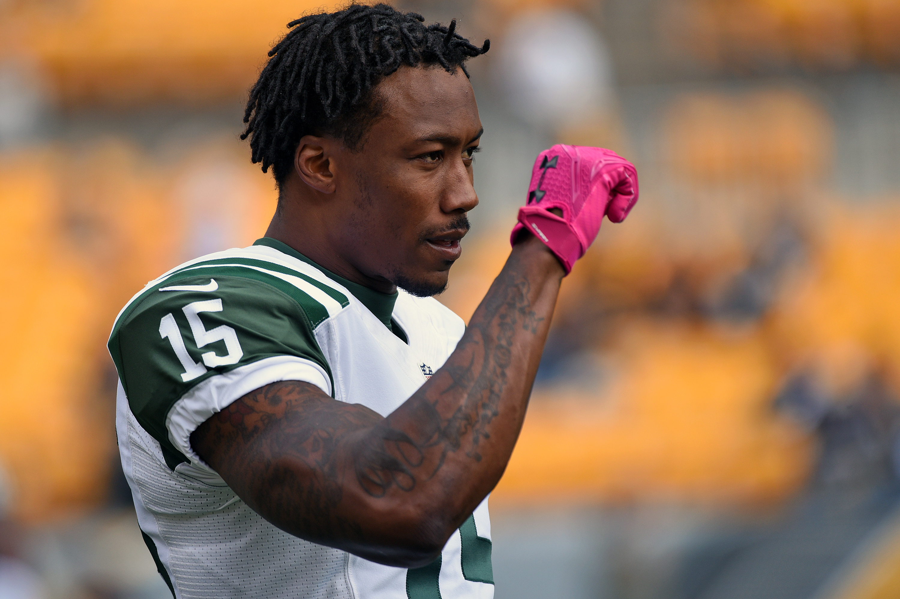 Brandon Marshall signed with Giants to 'finish my career as a winner'