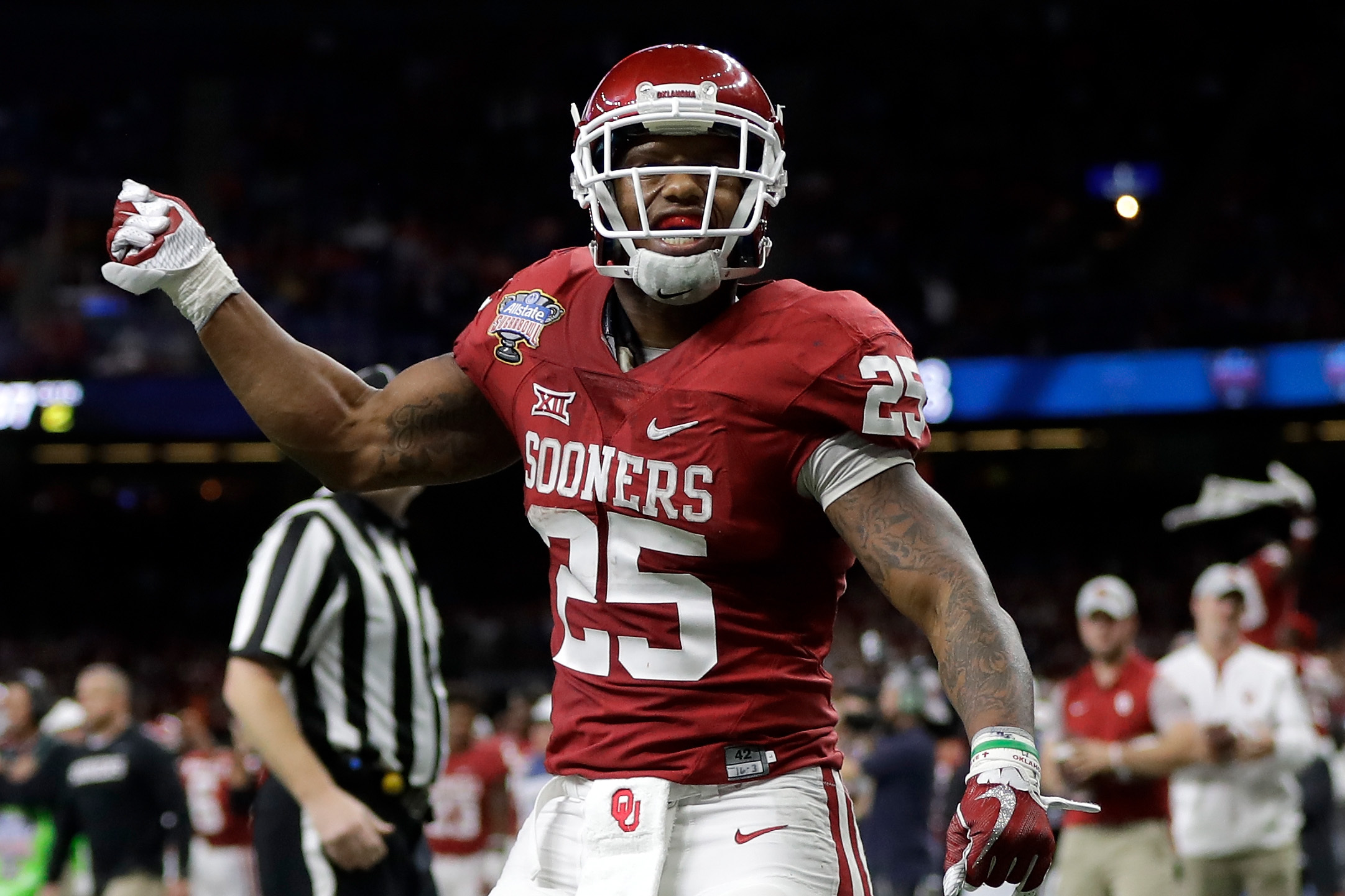 Oklahoma running back joe mixon hi-res stock photography and