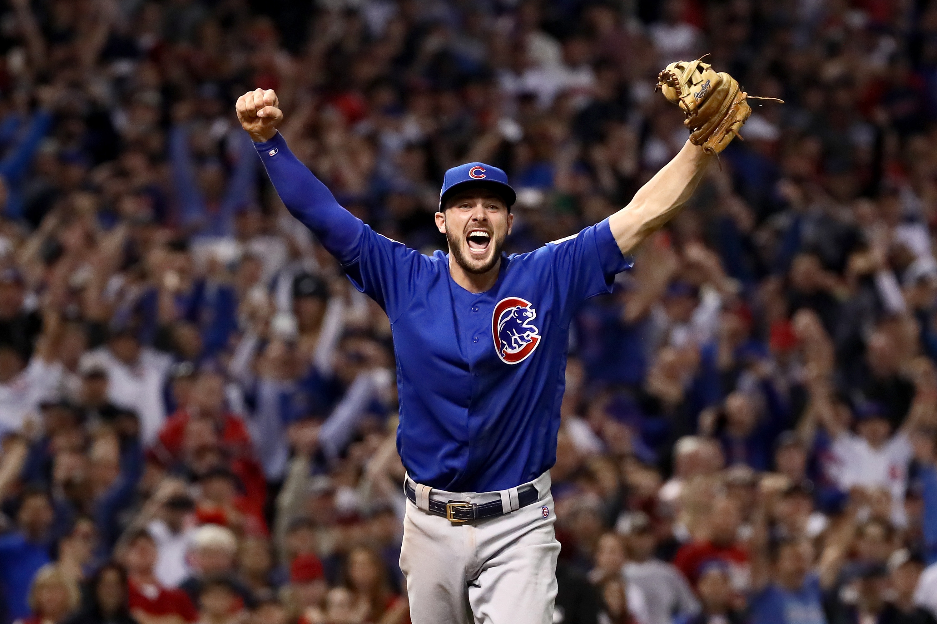 Kris Bryant, Chicago Cubs Reportedly Agree to Record $1.05M