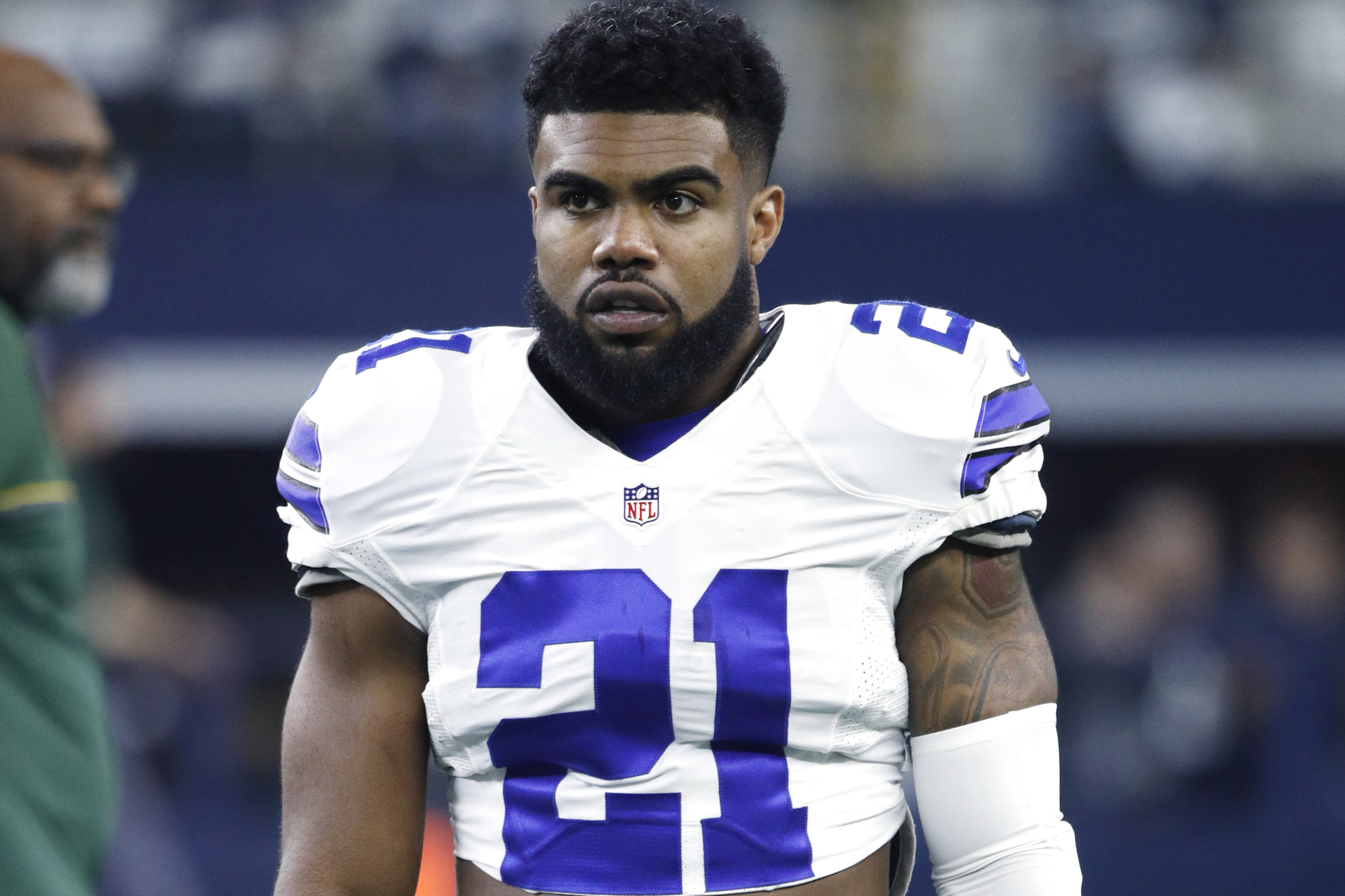 Ezekiel Elliott Pulled Down A Woman's Shirt At A St. Patrick's Party