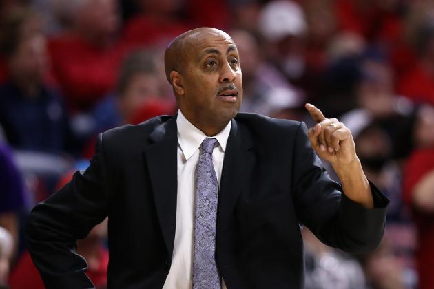 TUCSON, AZ - JANUARY 29:  Head coach Lorenzo Romar of the Washington Huskies reacts during the first half of the college basketball game against the Arizona Wildcats at McKale Center on January 29, 2017 in Tucson, Arizona.  (Photo by Christian Petersen/Getty Images)