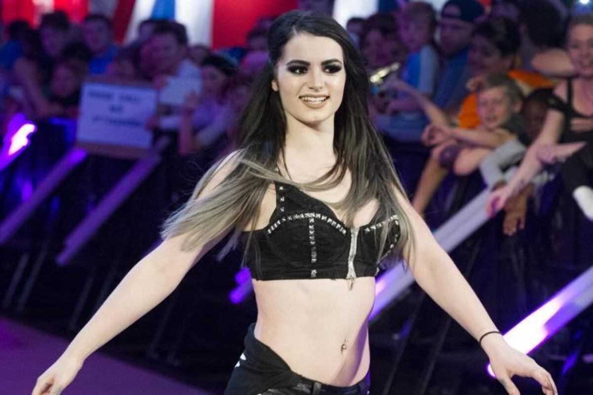 Paige's Mother Comments After Sex Tapes, Nude Photos Leak ...