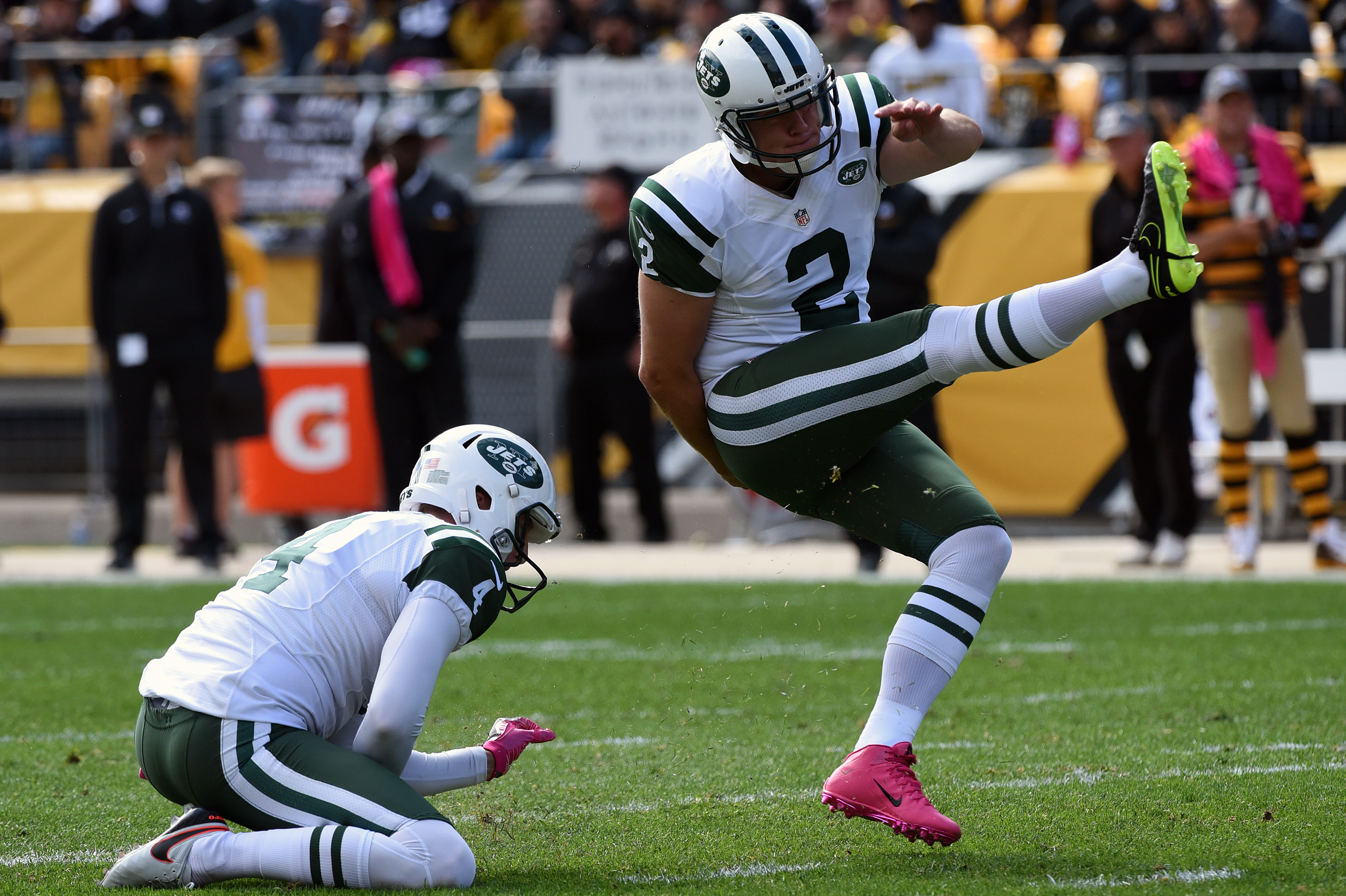 Surprise: Jets' Nick Folk wants to increase value of NFL kickers - Los  Angeles Times