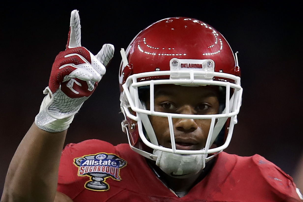 Packers Host Controversial RB Mixon