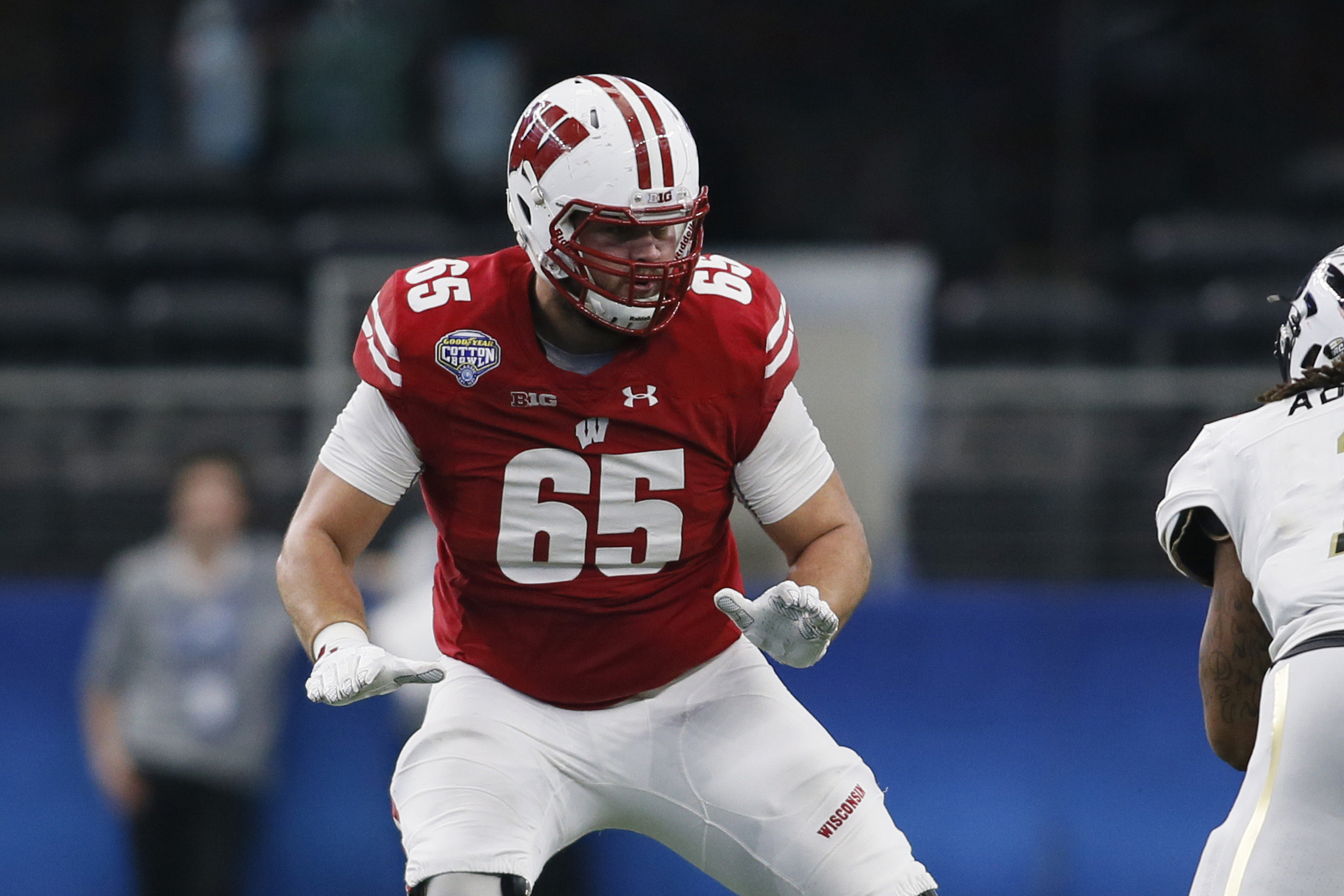 Ryan Ramczyk Ranked High For Offensive Tackles By PFF - Sports