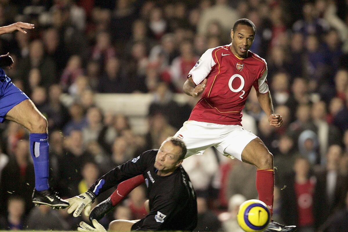 Which Arsenal EPL Legend Would Fans Like to Reboot to ...