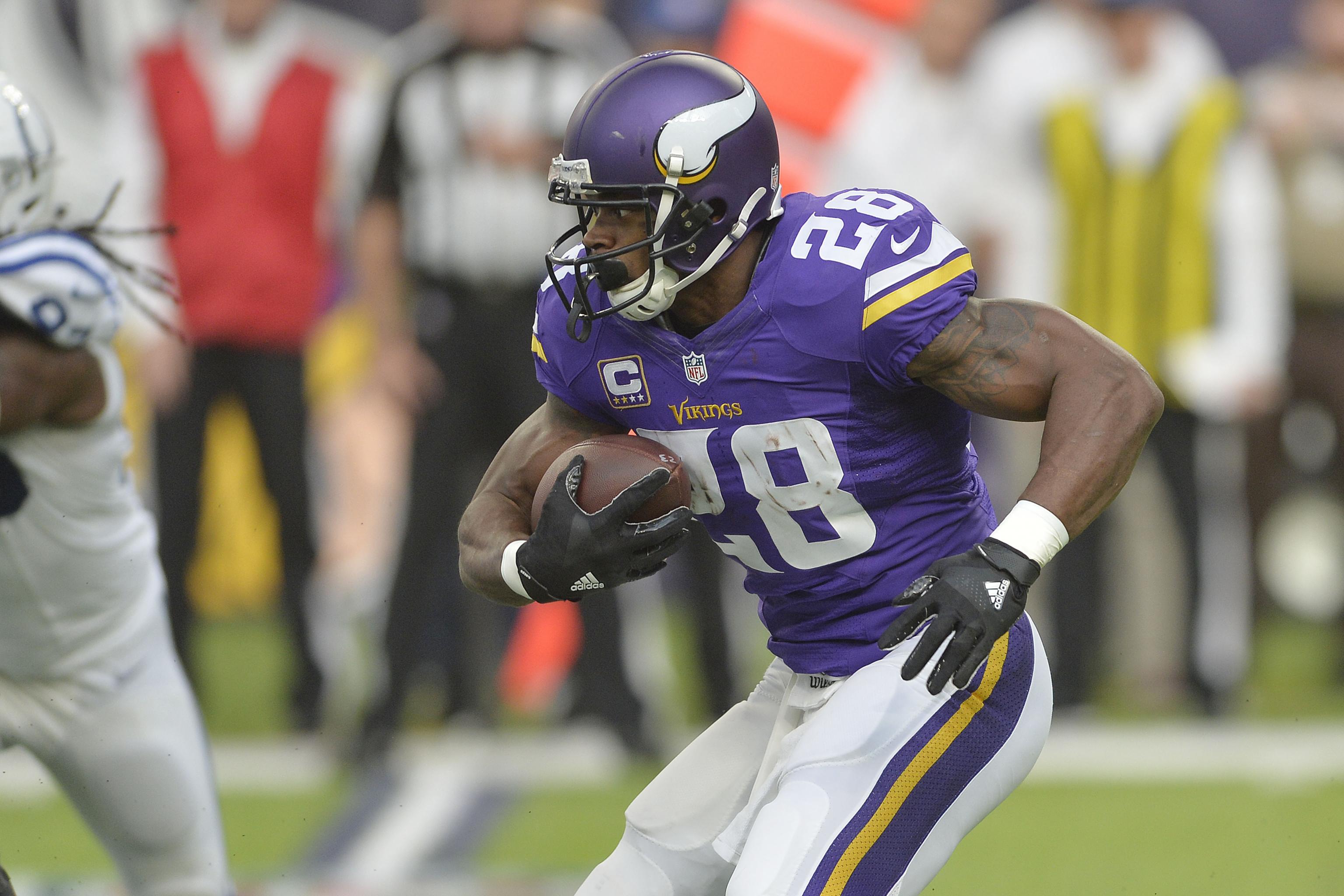 Free Agent RBs Adrian Peterson, Le'Veon Bell Discuss Their NFL Futures