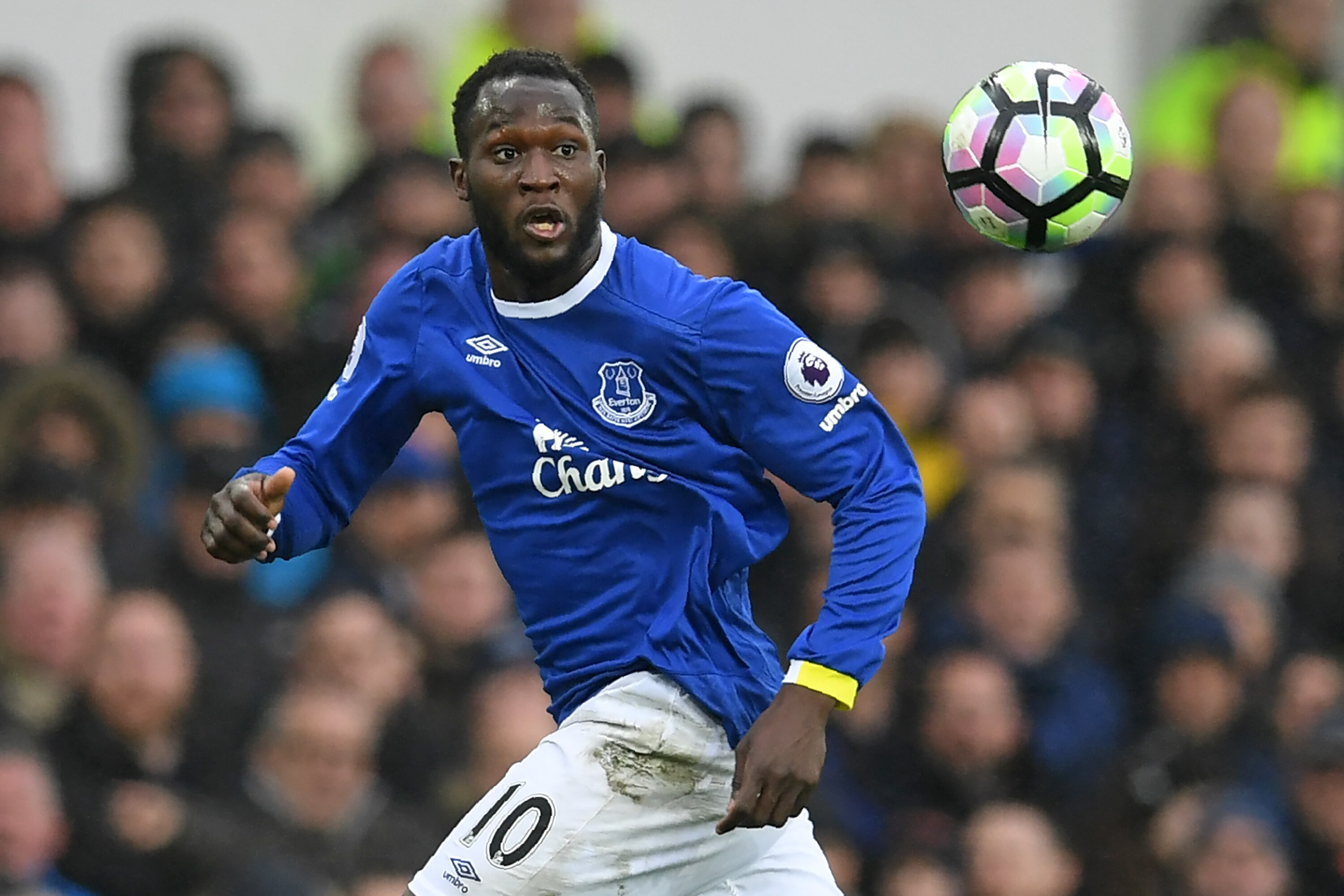 Chelsea Transfer News Pundit Backs Romelu Lukaku Move