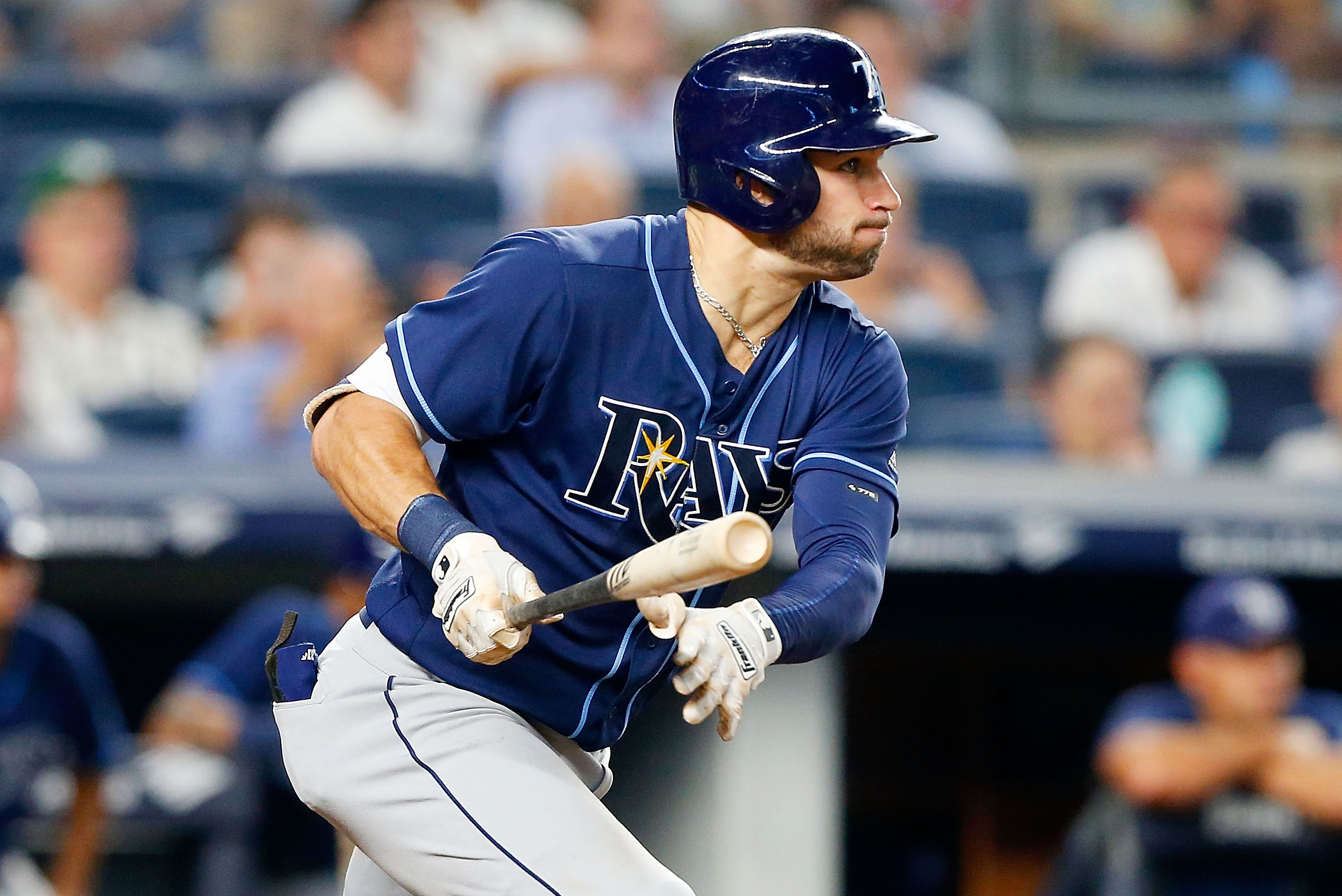 Rays' Kiermaier suffers hand fractures after missing diving catch