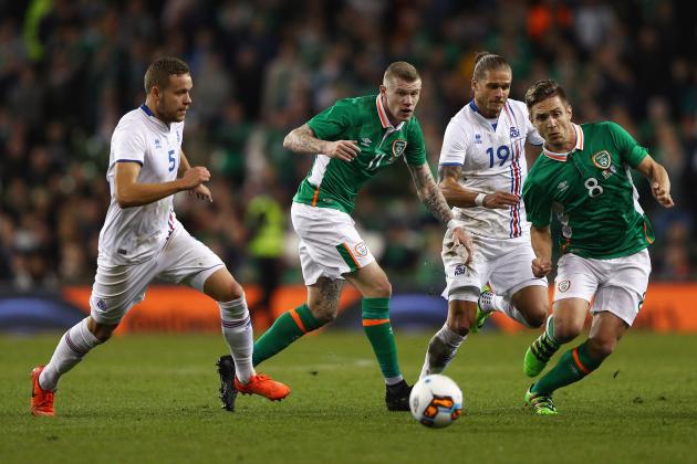 DUBLIN, IRELAND - MARCH 28: (L-R) Sverrir Ingason of Iceland, James McClean of Republic of Ireland, Rurik Gislason of Iceland and Kevin Doyle of Republic of Ireland challenge for the ball during the International Friendly match between Republic of Ireland and Iceland at Aviva Stadium on March 28, 2017 in Dublin, Ireland. (Photo by Ian Walton/Getty Images)