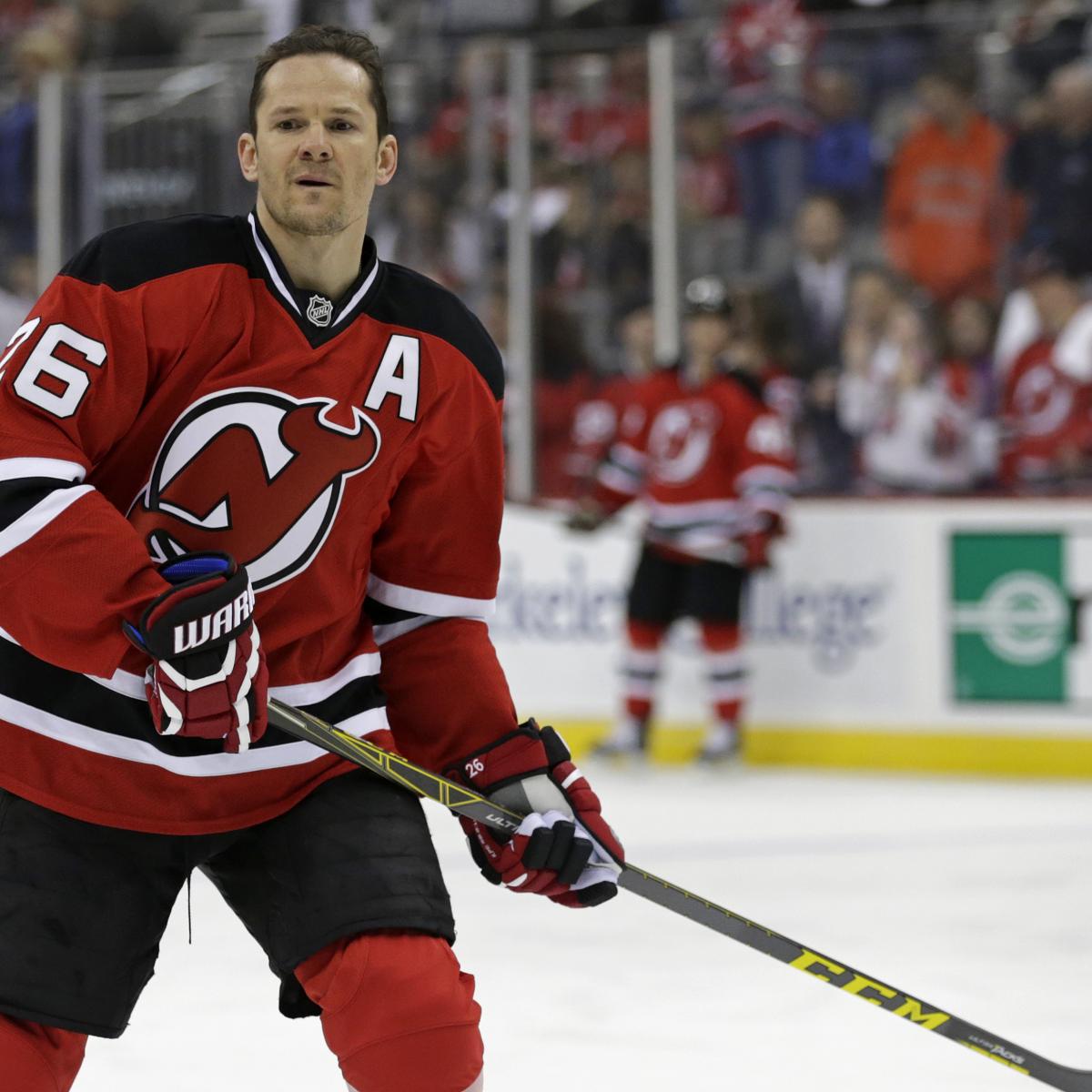 Patrik Elias Steadies Devils in Tumult of Playoffs - The New York Times