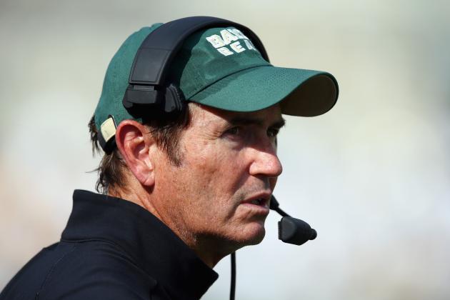 WACO, TX - SEPTEMBER 26:  Head coach Art Briles of the Baylor Bears leads his team against the Rice Owls at McLane Stadium on September 26, 2015 in Waco, Texas.  (Photo by Tom Pennington/Getty Images)