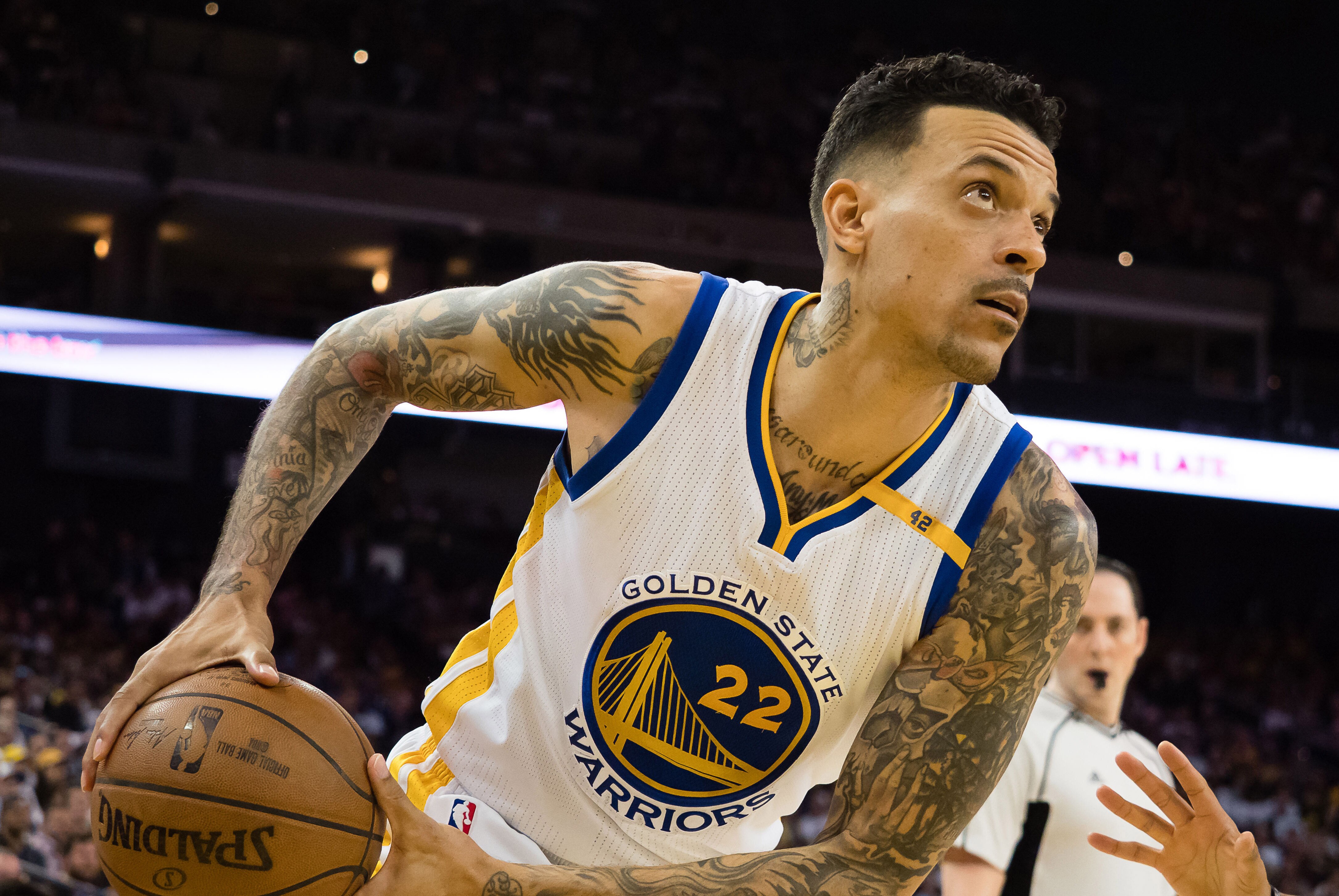 Matt Barnes Suffers Ankle Injury Vs New Orleans Pelicans