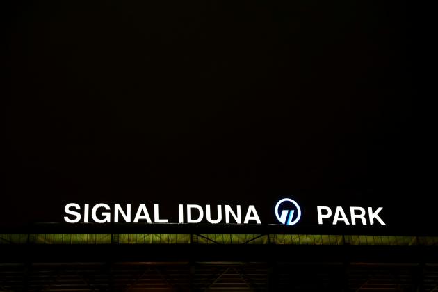 DORTMUND, GERMANY - MARCH 08: General View of the Signal Iduna Park sign prior to the UEFA Champions League Round of 16 second leg match between Borussia Dortmund and  SL Benfica at Signal Iduna Park on March 8, 2017 in Dortmund, Germany.  (Photo by Chris Brunskill Ltd/Getty Images)