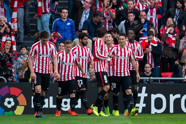 BILBAO, SPAIN - MARCH 18: Aritz Aduriz of Athletic Club celebrates after scoring goal during the La Liga match between Athletic Club Bilbao and Real Madrid at San Mames Stadium on March 18, 2017 in Bilbao, Spain. (Photo by Juan Manuel Serrano Arce/Getty Images)