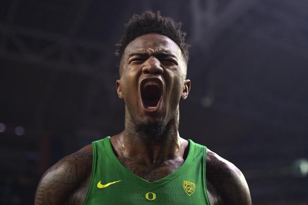GLENDALE, AZ - APRIL 01: Jordan Bell #1 of the Oregon Ducks reacts during their game against the North Carolina Tar Heels during the 2017 NCAA Men's Final Four Semifinal at University of Phoenix Stadium on April 1, 2017 in Glendale, Arizona. North Carolina defeated Oregon 77-76. (Photo by Lance King/Getty Images)