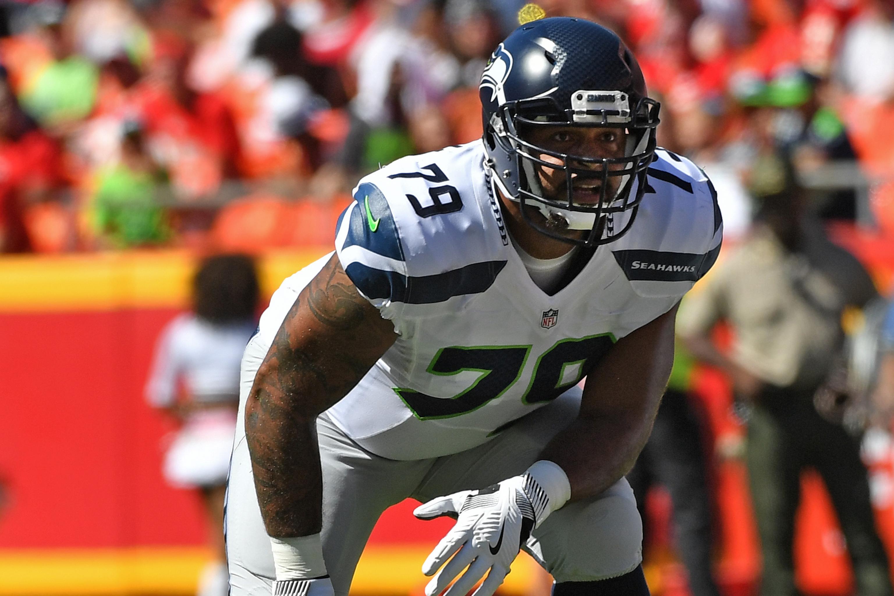 49ers Host Seahawks OT Garry Gilliam