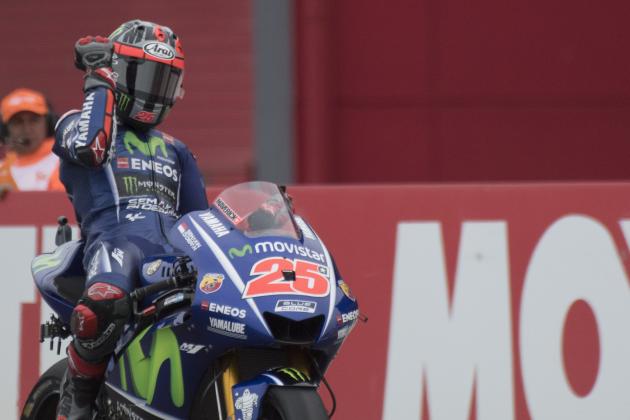 RIO HONDO, ARGENTINA - APRIL 09: Maverick Vinales of Spain and Movistar Yamaha MotoGP celebrates the victory at the end of the MotoGP race during the MotoGp of Argentina - Race on April 9, 2017 in Rio Hondo, Argentina. (Photo by Mirco Lazzari gp/Getty Images)