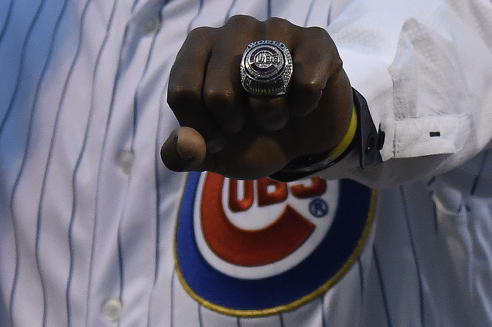 Auction canceled for Chicago Cubs 2016 World Series ring - ESPN