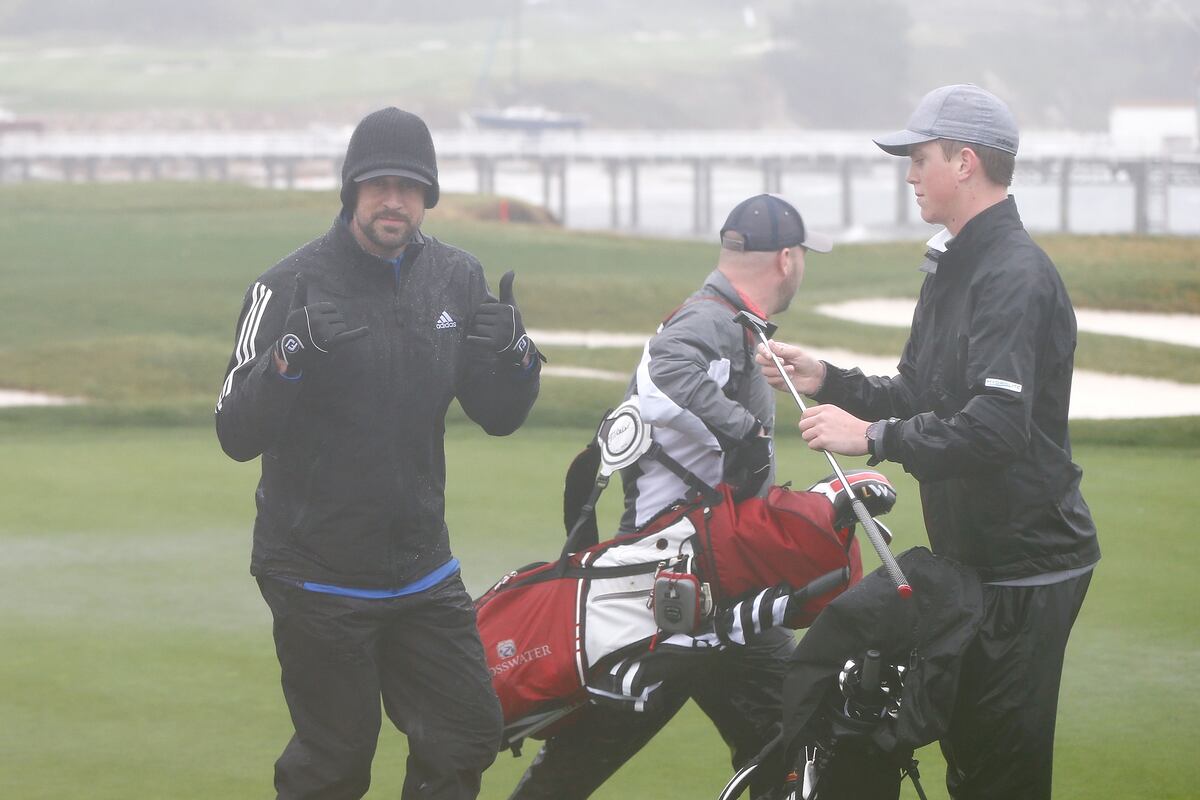 Aaron Rodgers Gets into Twitter Spat with Shooter McGavin Parody Account | Bleacher Report ...