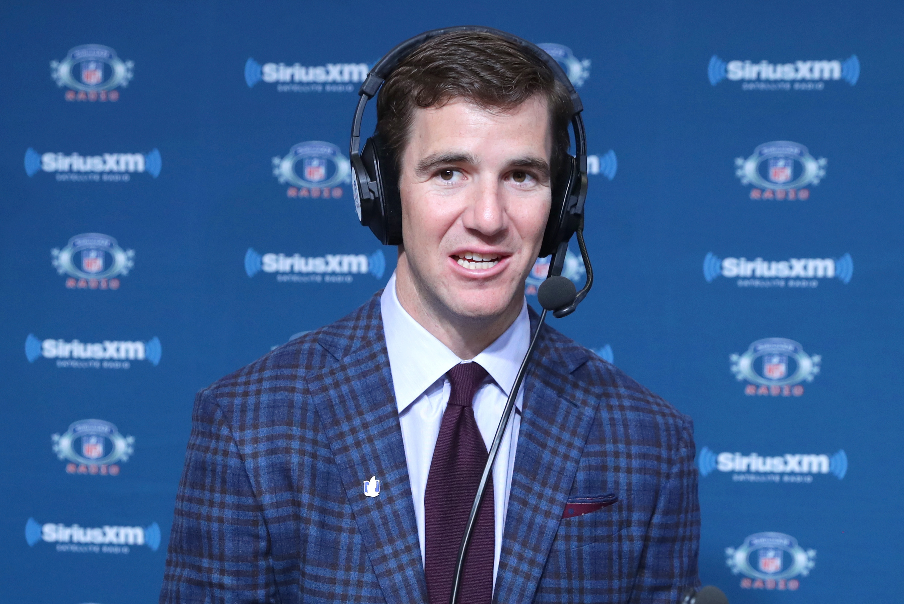 Eli Manning must address memorabilia scandal or his good guy image will  suffer – New York Daily News