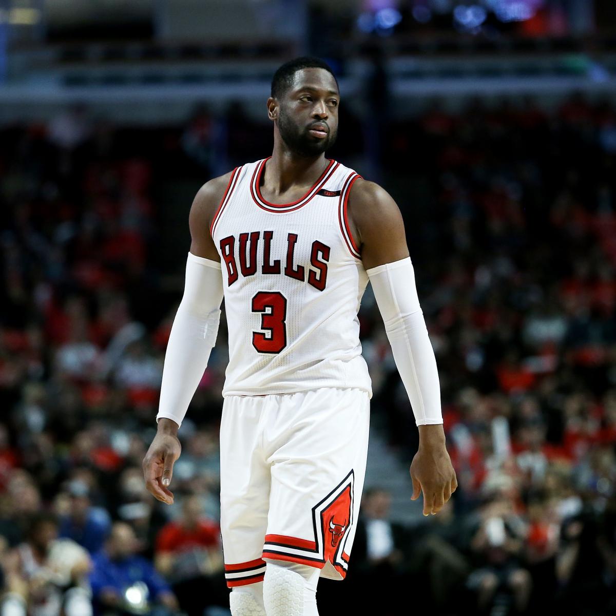 Dwyane Wade of Chicago Bulls says home debut a moment he waited 'a long  time' for - ESPN