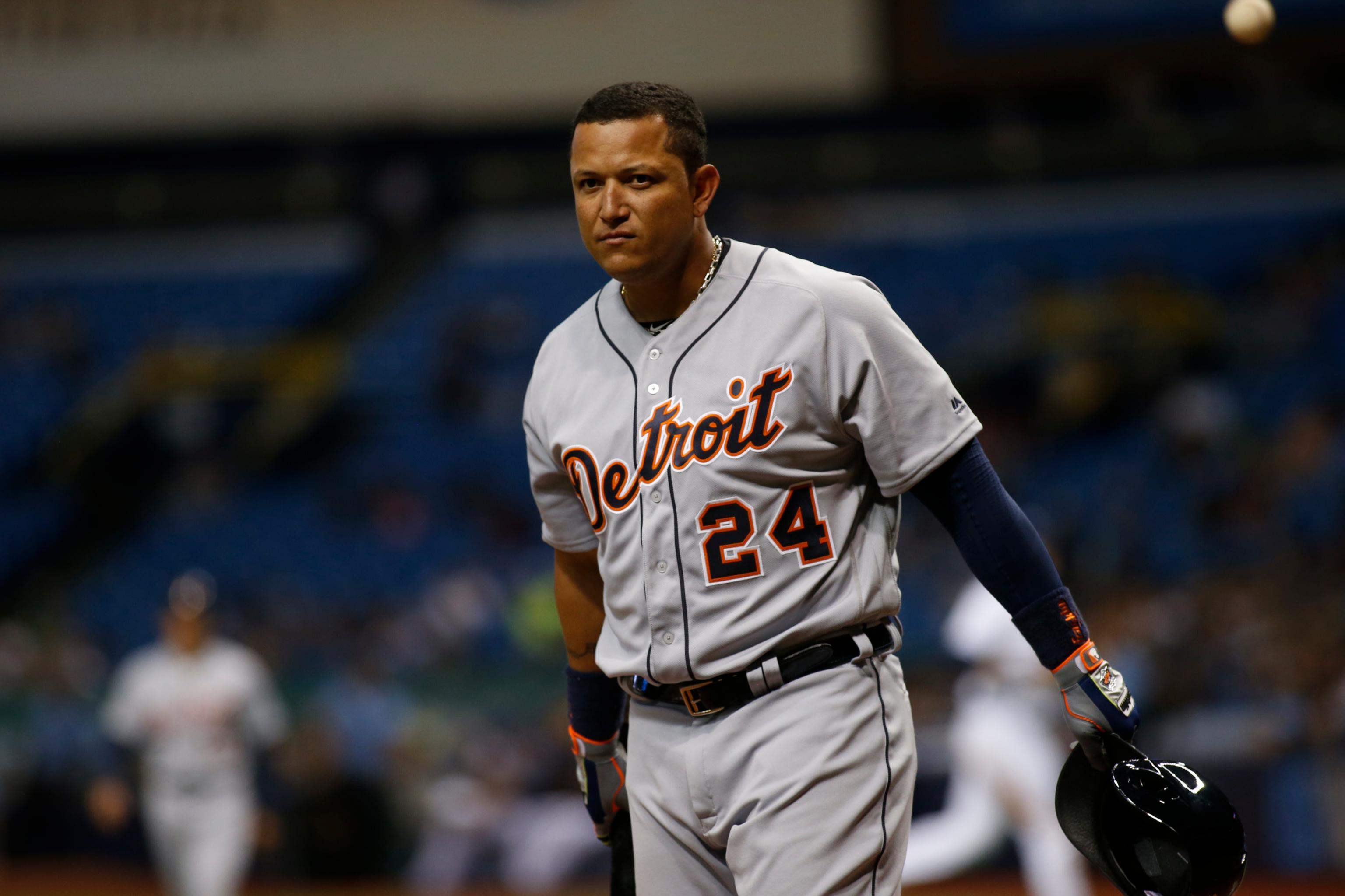 Miguel Cabrera likely headed for DL with calf injury