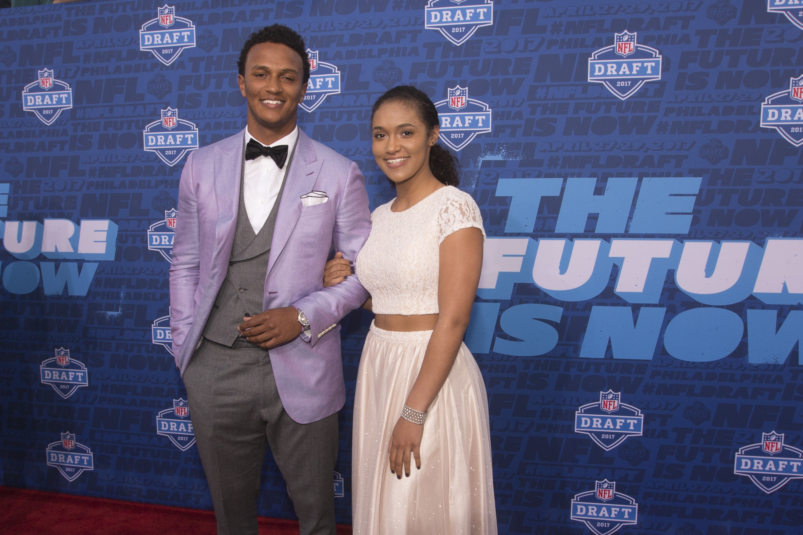 Deshone Kizer NFL Draft Update: Out Of 1st Round; 2nd Round Options //