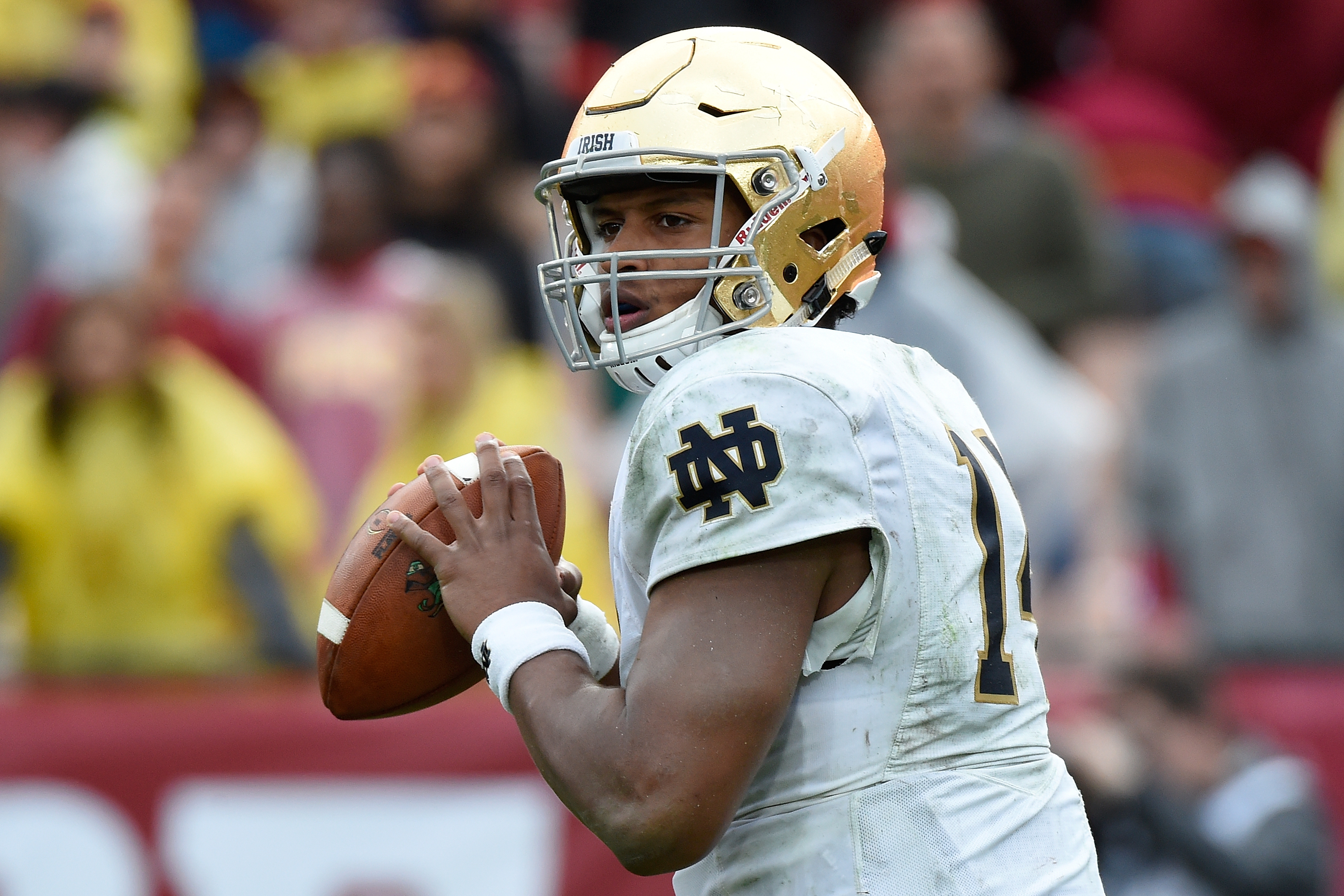 Browns rookie DeShone Kizer looking ready in camp competition