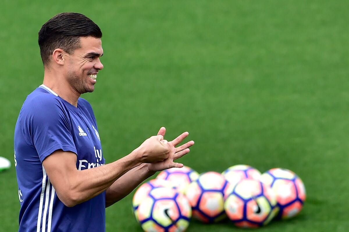 PSG Transfer News: Latest Rumours on Pepe and Ricardo ...