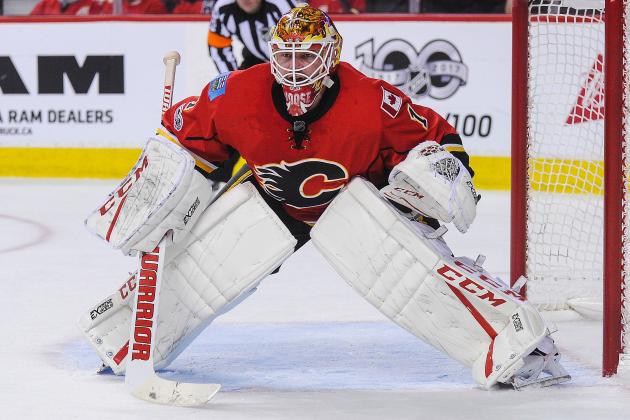 CALGARY, AB - APRIL 17: Brian Elliott #1 of the Calgary Flames in action against the Anaheim Ducks in Game Three of the Western Conference First Round during the 2017 NHL Stanley Cup Playoffs at Scotiabank Saddledome on April 17, 2017 in Calgary, Alberta, Canada. (Photo by Derek Leung/Getty Images)