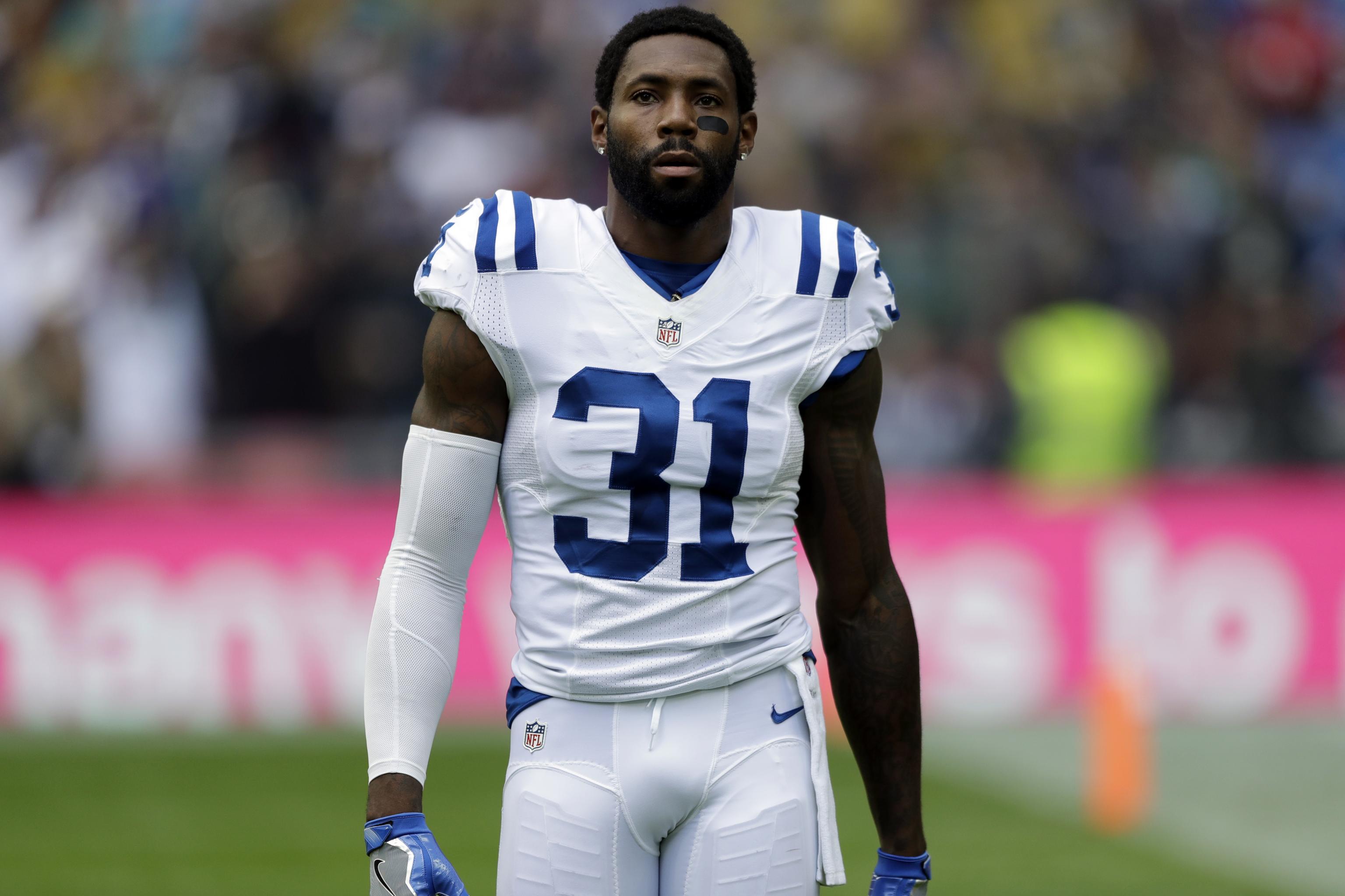 Despite Getting A Vasectomy, NFL Star Antonio Cromartie Is Expecting His  14th Child