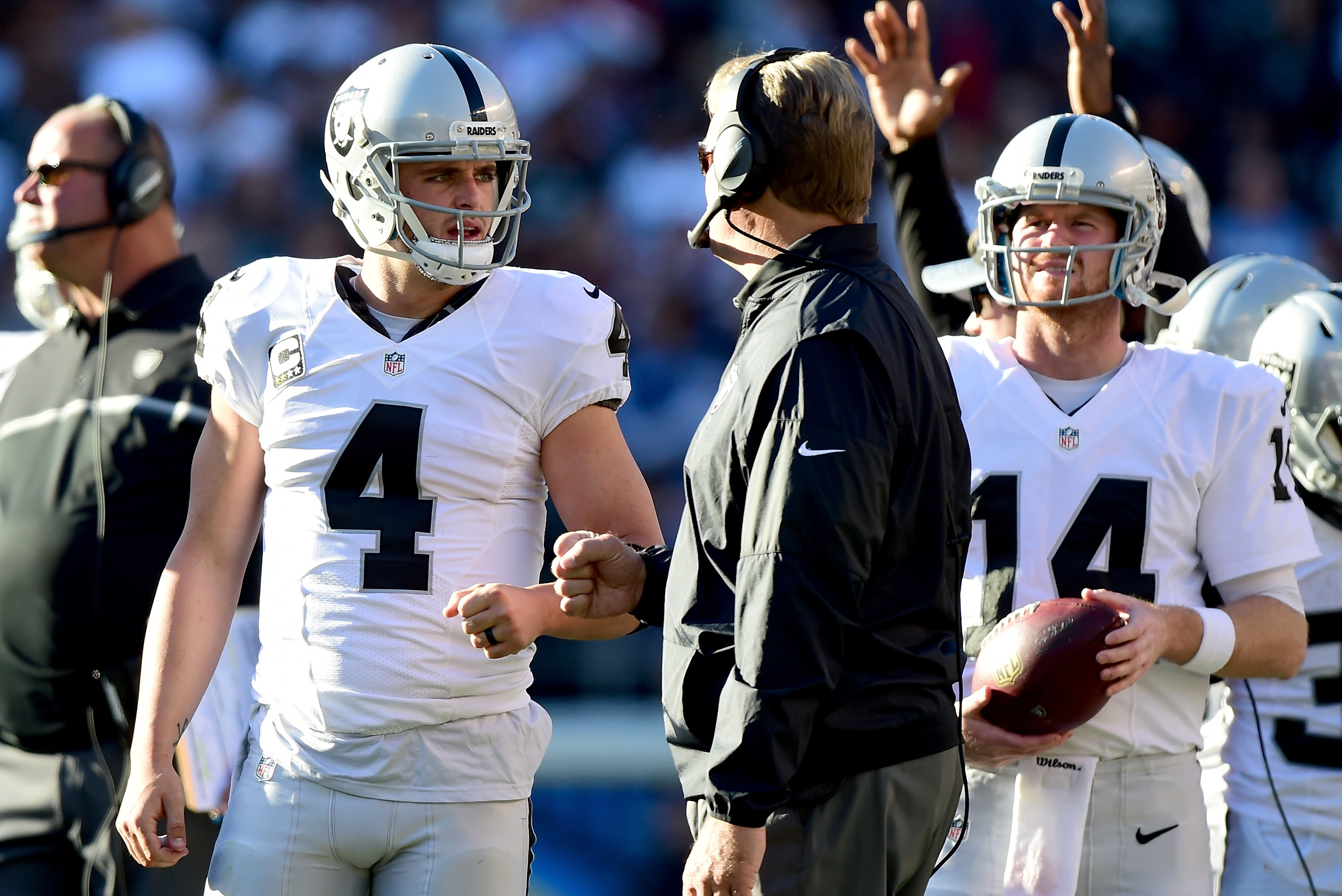 Raiders' Jack Del Rio comments on Derek Carr contract talks