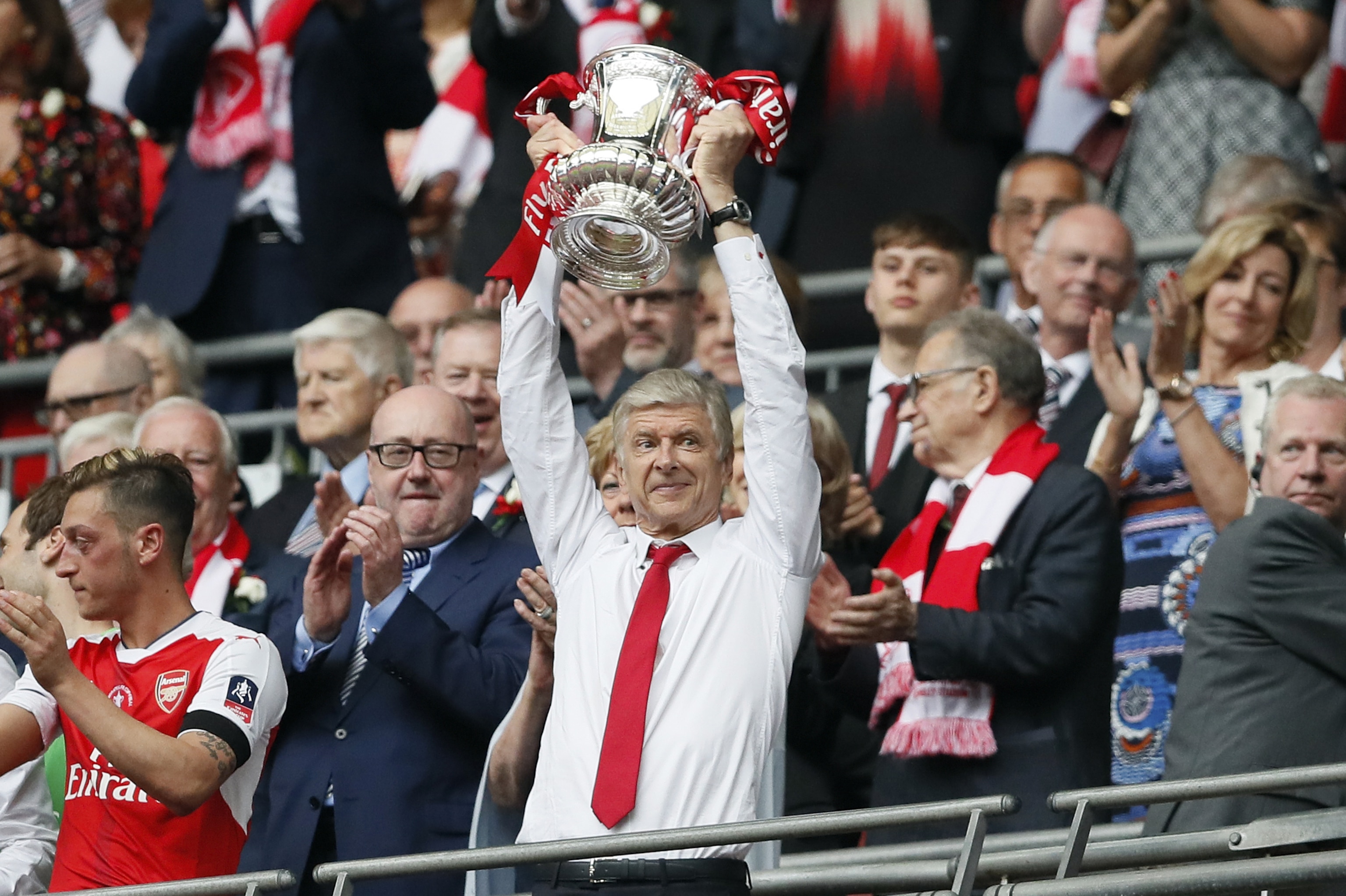 Arsene Wenger Announces 2 Year Arsenal Contract After Winning 17 Fa Cup Bleacher Report Latest News Videos And Highlights Arsene Wenger Announces 2 Year Arsenal Contract After Winning 17 Fa Cup Bleacher Report Latest News Videos And Highlights