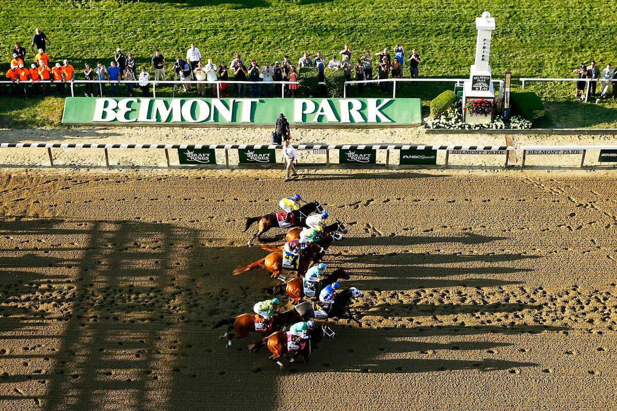 start time for belmont race today