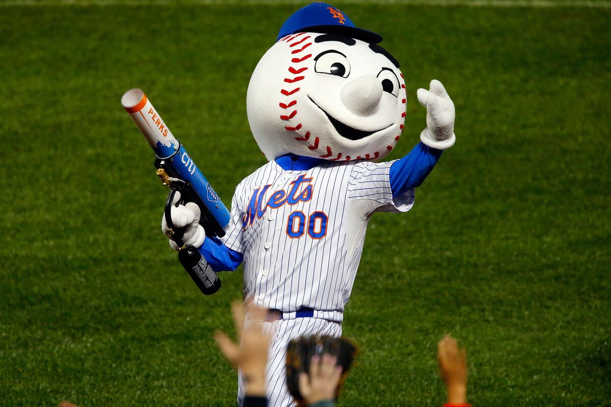 Mets Employee Banned from Wearing Mr. Met Costume After Lewd Gesture to