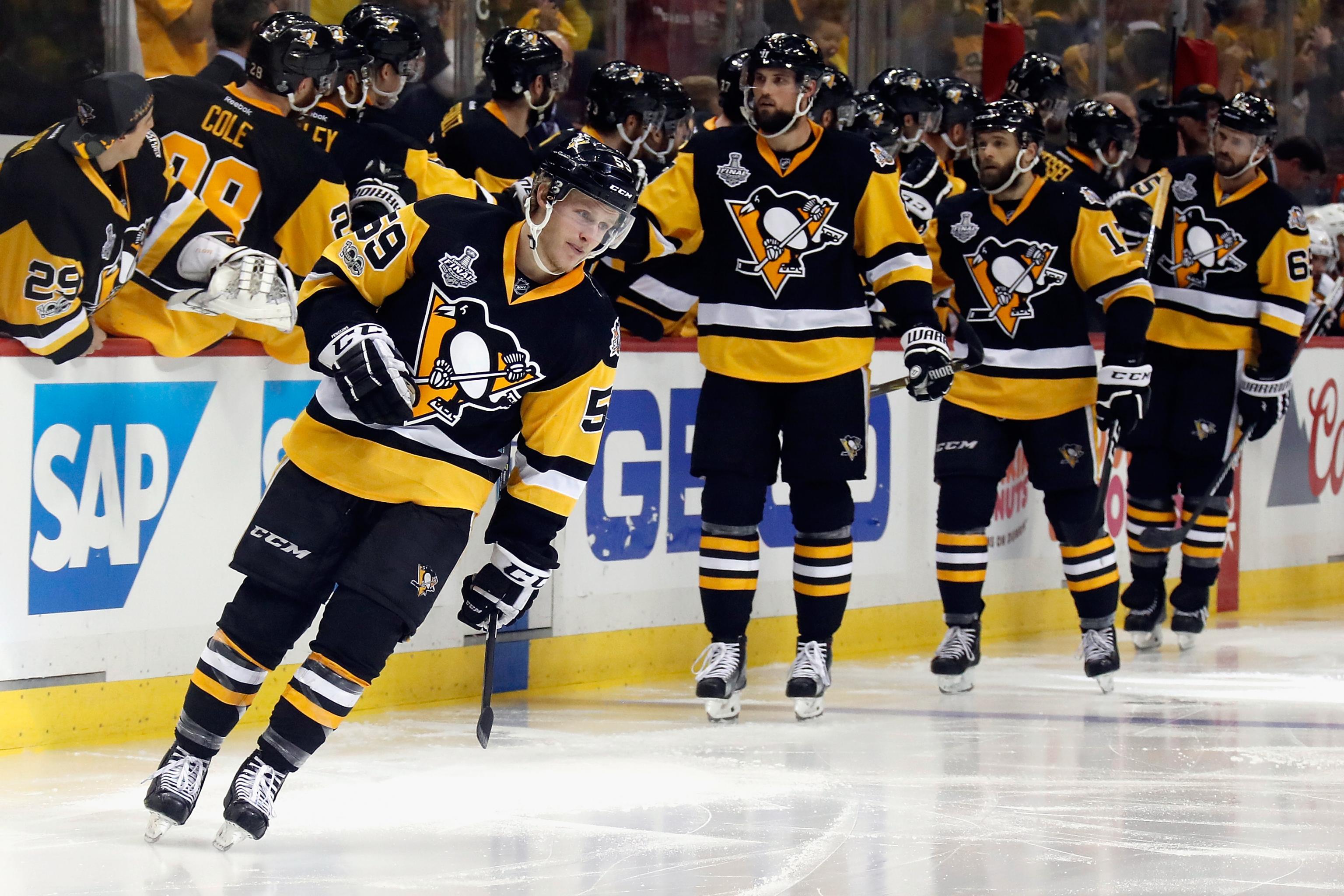 Jake Guentzel climbing record book for Pittsburgh Penguins – The Denver Post