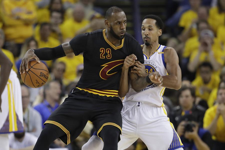 LeBron James Notches Double-Double in 1st Half of NBA Finals Game 2 vs.  Warriors | News, Scores, Highlights, Stats, and Rumors | Bleacher Report