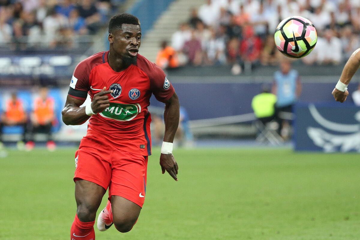 Serge Aurier Completes Transfer to Tottenham from PSG After Work Permit