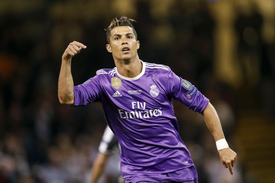 Cristiano Ronaldo Announced as FIFA 18 Cover Star, Release Date
