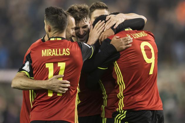 Belgium celebrate the goal of Romelu Lukaku of Belgiumduring the FIFA World Cup 2018 qualifying match between Belgium and Estonia on November 13, 2016 at the Koning Boudewijn stadium in Brussels, Belgium.(Photo by VI Images via Getty Images)