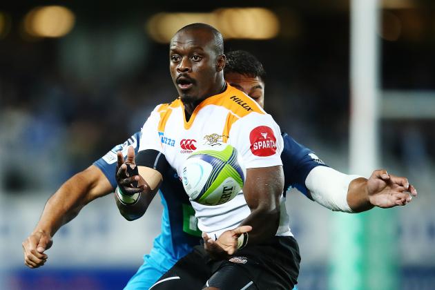 AUCKLAND, NEW ZEALAND - MAY 12:  Raymond Rhule of the Cheetahs passes the ball out during the round 12 Super Rugby match between the Blues and the Cheetahs at Eden Park on May 12, 2017 in Auckland, New Zealand.  (Photo by Hannah Peters/Getty Images)